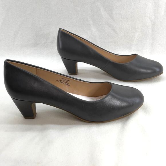 Journee Collection Luu Faux Leather Low Block Heel Pumps-Gray-Women Size 10-NEW - Picture 5 of 11